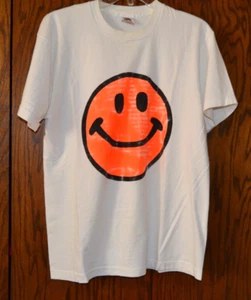 Vintage orange Smiley Gesicht USA Einzelnaht 90er T-Shirt Größe Large - Brustumfang 42" - Bild 1 von 6