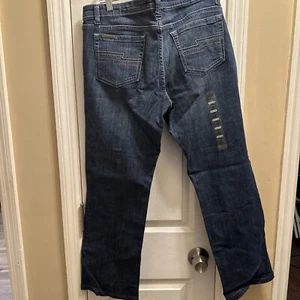 Jordache Heather Slim Boot Low Rise Jeans Size 34 New - Picture 1 of 12
