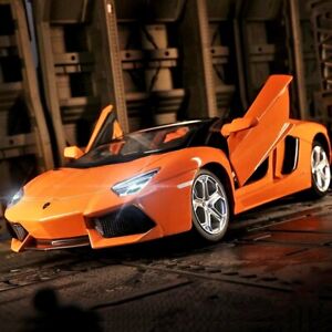 1:24 Lamborghini Aventador LP700-4 Roadster Alloy Model Cars Toy Gifts For Kids
