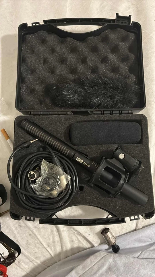 Vidpro XM-55 Condenser Shotgun Video Broadcast Microphone Kit w/ Case - Image 1 of 1