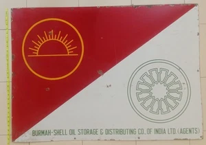 1940s Vintage Enamel porcelain Burmah Shell godown Sign Board. Size 30x42.5 In. - Picture 1 of 2