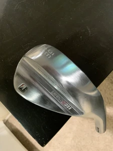Tour Issue Bridgestone BRM2 58/10 M Grind Raw Wedge, (Club Head) MINT! - Picture 1 of 3