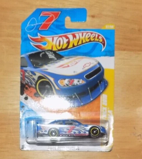 DANICA PATRICK 1:64 HOT WHEELS #7 (HW) Foto 1 de 1