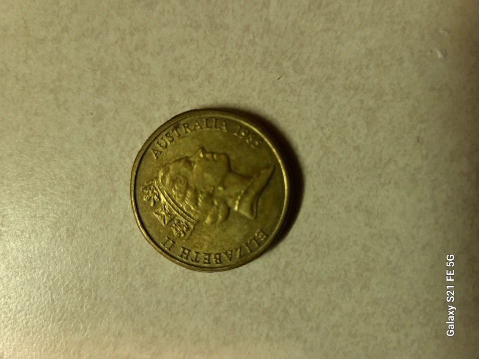 1985 AUSTRALIAN $1 ONE DOLLAR COIN Kangaroo DOUBLE RIM PARTIAL BOTH SIDES C PICS - Image 1 of 2