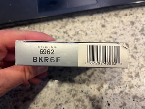 4 PLUGS NGK BKR6E/6962 SPARK PLUGS V-POWER - Picture 1 of 2