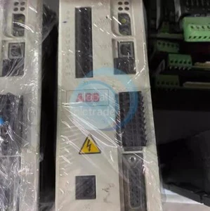 ONE Used ABB SERVO DRIVE MFE230A003BW - Picture 1 of 1
