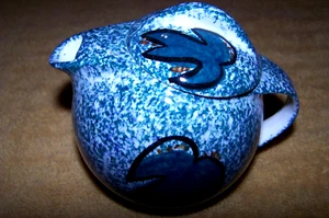 Rare Blue Spongeware Blue Ridge Potteries Lidded Creamer - Picture 1 of 2