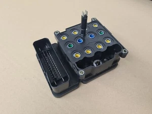 Original Mercedes-Benz W204 ABS ESP  Steuergerät A2045455132 - Bild 1 von 12