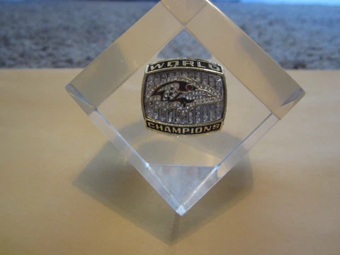 Baltimore Ravens 2000 Super Bowl fan ring in a cube Cover