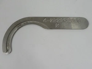Caterpillar 243-2526 0.7mm Feeler Gauge - Picture 1 of 1
