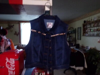 Awesome Justice Girls Blue Denim/Jean Vest Size 16/18 Button Down - Image 1 of 4