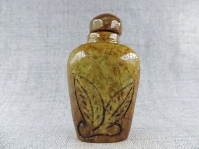 Botella de tabaco china exquisita naturaleza jade tallada a mano Foto 1 de 4