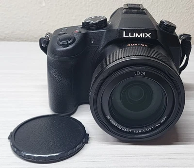 Panasonic Lumix DMC-FZ1000 25-400mm 4K Superzoom Digital Camera - Image 1 of 4