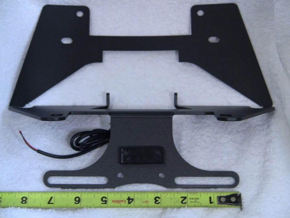 SUZUKI SV 650 BLACK FENDER ELIMINATOR TAIL TIDY BLACK NTS PL 2003 - 2009 - Image 1 of 1