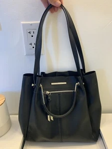Steve Madden Handtasche und Kosmetiktasche Damen Mädchen Freizeit schwarz - Bild 1 von 19