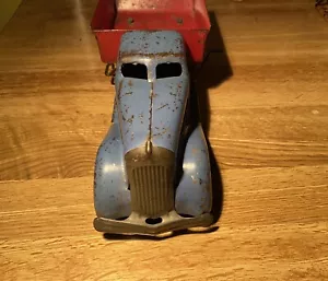 1930s Wyandotte Pressed Steel Blue / Red Dump Truck- Windup, Wood, all original - Picture 1 of 6