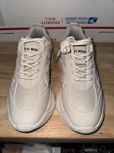 STEVE MADDEN CLYDIE SNEAKERS BEIGE SIZE 9.5 M NEW No Box - Picture 1 of 9