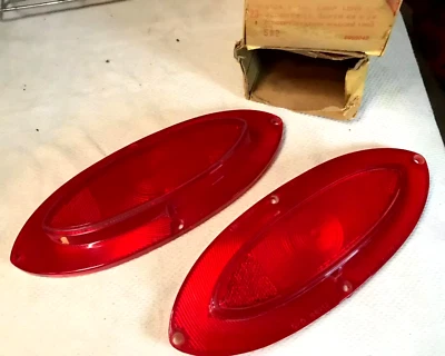 NUEVO NORS 1962 OLDSMOBILE SUPER 88, 98 JUEGO DE 2 LENTES DE LUZ TRASERA 62 OLDS Foto 1 de 4