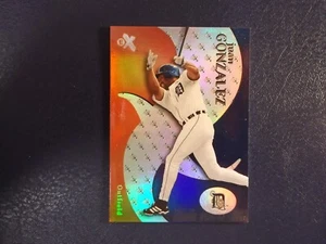 2000 Fleer Skybox Ex Baseball Juan Gonzalez Card # 6 - Picture 1 of 2