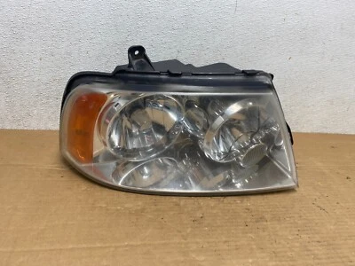 Xenon 2003-2006 Lincoln Navigator Right Passenger Side Headlight OEM M7001 DW - Image 1 of 4