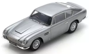 Aston Martin DB6 Mk1 1965 Silver 1:18 SCHUCO 450065200 - Picture 1 of 1