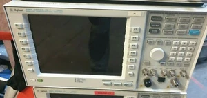 AGILENT 8960 SERIES 10 E5515C-80E WIRELESS COMMUNICATIONS TEST SET W/ OPT 002 + - Picture 1 of 6