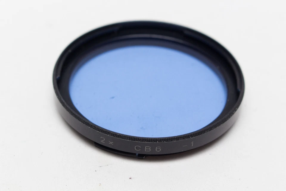Genuine Original Hasselblad 50 2X CB6 -1 COOLING BLUE Bayonet Lens Filter MINT - Image 1 of 1