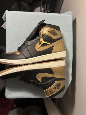 Air Jordan 1 Retro Alto OG Negro Dorado Para Hombre Talla 15 555088 030 Nuevo En Caja Foto 1 de 4