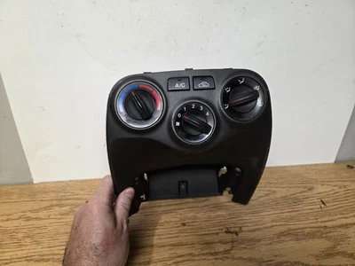 Painel de ventilação aquecedor controle climático Kia Rio 2006-2011 ** AC** * 2 MODELOS * fabricante de equipamento original - Imagem 1 de 4