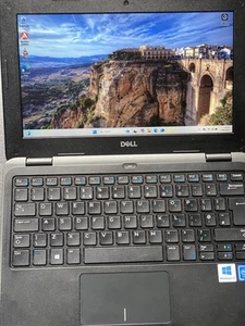 FAST Laptop DELL Quad Core 2.6GHZ Windows 11 Pro SSD 4K HDMI WIFI WEBCAM - Picture 1 of 9