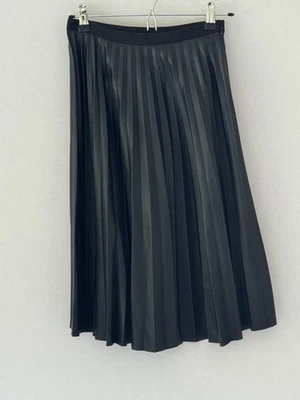 TopShop TALLA 4 Falda Larga Cintura Alta Plisada Suave Imitación Cuero Edgy Preppy Usada en Excelente Condición Foto 1 de 4