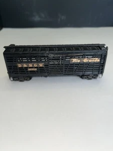 Vintage Globe Models 36950 Rio Grand 40’ Stock Car Black Already Built W/ Box - Picture 1 of 8