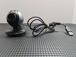 Logitech QuickCam (961464-0403) Web Cam - Picture 1 of 5