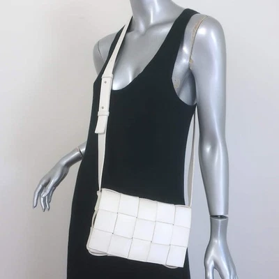 Bandolera Bottega Veneta Cassette Cuero Blanco Foto 1 de 4