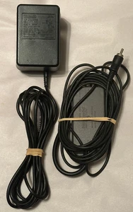 Fuente de alimentación OEM Super Nintendo SNES SNES SNS-002 con interruptor RF SNES - Imagen 1 de 3
