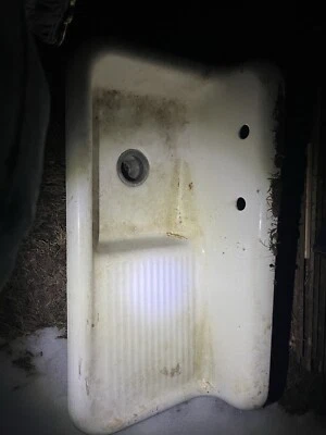 Pia de esmalte Kohler antiga de ferro fundido porcelana 42x20 com rack de drenagem 1941 Stmp - Imagem 1 de 4