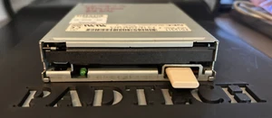 VINTAGE NEC FD1231T 1.44MB FLOPPY DISK DRIVE FDD NO FRONT BEZEL IDE 2000 TESTED - Afbeelding 1 van 7