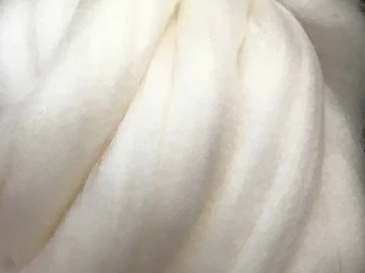 1 lb Superwash Wool Roving, Non Shrinking Wool,Spin Superwash into Washable Yarn - Image 1 of 4