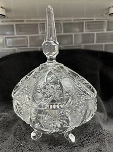 Pinwheel & Stars Clear Cut Crystal Glass Covered Footed Bowl 11”T X 7.25”L X 5”W - Picture 1 of 7
