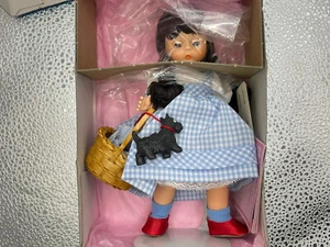 Madame Alexander Zauberer von Oz Puppe "Dorthy" #464 - Bild 1 von 3