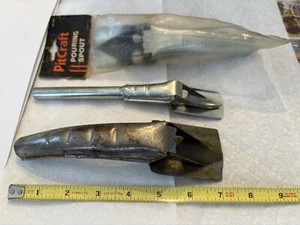 (3) Vtg. METAL OIL CAN METAL FILLER POUR SPOUTS - Picture 1 of 3