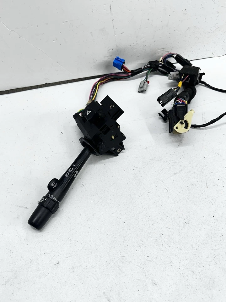 Interruptor de limpiaparabrisas de señal de giro multifunción compatible con 2000 2001 BUICK LESABRE 2 Foto 1 de 4