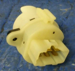 Interruptor de arranque de encendido Hyundai Santa Fe 2000-2006 fabricante de equipos originales 93110-2d000 - Imagen 1 de 4