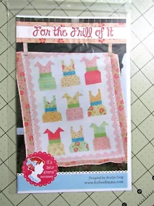 Patrón de edredón For The Frill of It de Jocelyn Ueng 42 1/2" x 54 1/2" - Imagen 1 de 2