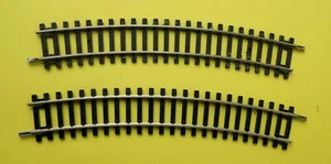 Hornby R606 curve 2nd radius x 2 pieces nickel silver track OO total - Picture 1 of 2