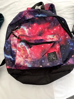 BACKPACK - Image 1 of 3