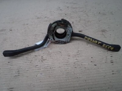 VW PASSAT Variant 33B Mécanisme de Clignotant 1986 21379074 - Photo 1/4