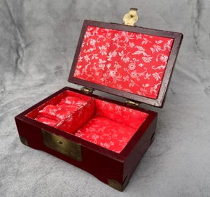 Antike chinesische handgefertigte Holz Schmuckschatulle Messing Dekoration - Schmuck Organizer - Bild 1 von 7