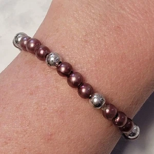 Purple & Silver Tone Beaded Stretch Bracelet Handmade Preppy Classic Retro Gift - Picture 1 of 5