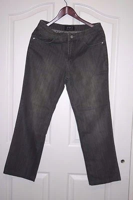 Jeans Armani Made in Italy Jeans 34 Cintura (Mide 30 en Cintura) Entrepierna es 29 Foto 1 de 4